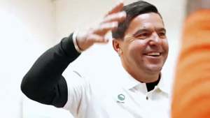 Cosmin Contra continuă la Al Arabi! Tehnicianul român şi-a prelungit contractul