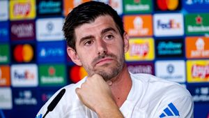 Courtois a devenit acţionar. Investeşte alături de Djokovic şi Felipe Massa la un club care luptă pentru promovarea într-un campionat de top