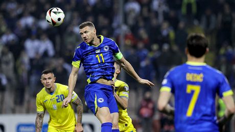 Edin Dzeko a bătut palma cu Fiorentina. Bosniacul va împlini 40 de ani, dar nu se gândește la retragere