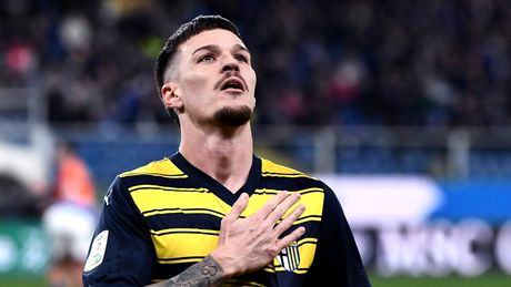 NEWS ALERT | ”Transferul Dennis Man la PSV Eindhoven e aproape făcut”. Ultimele detalii despre mutare