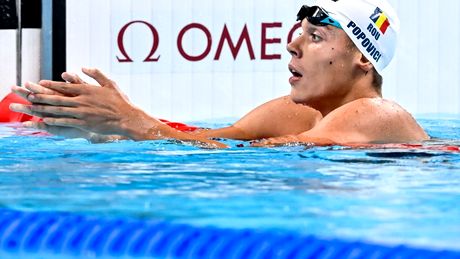 Aur pentru Popovici la Roma! Românul câștigă 200 metri liber cu record al competiției