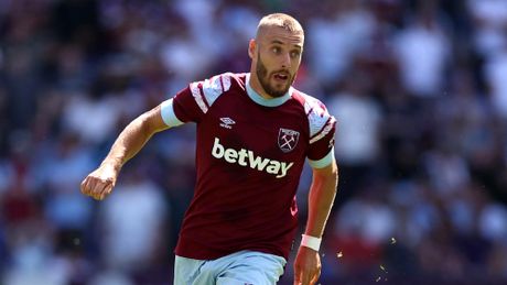 Caz ciudat în Anglia. West Ham nu mai plătește banii pe Vlasic în urma războiului dintre Rusia și Ucraina