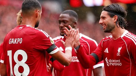 Liverpool a pus ochii pe fotbalistul lui Chivu de la Inter și e gata să „spargă banca”: 95.000.000€!