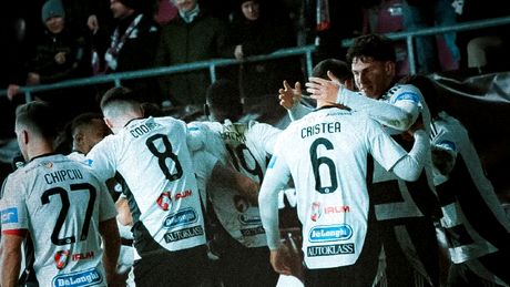 U Cluj, o nouă victorie pe Giulești în fața Rapidului. „Șepcile roșii” visează la play-off, iar Bergodi și-a luat revanșa