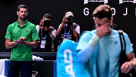 „Eram pe drum spre casă, el trebuia să câştige”. Djokovic, sincer după ce Musetti s-a retras în sferturi la Australian Open. Italianul conducea cu 2-0 la seturi