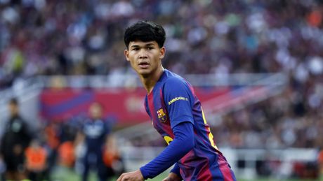 Lovitură în plin. Noul puşti minune lansat de Barcelona a semnat cu PSG