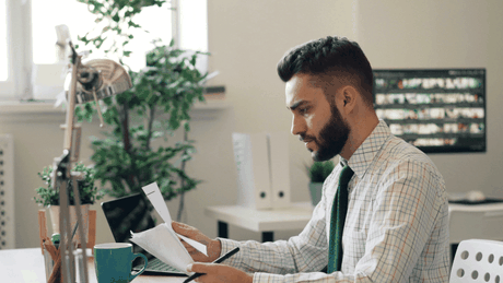 Când apare „mai trebuie un act”: cum îți faci un plan de joc ca să rezolvi rapid și să nu pierzi ziua