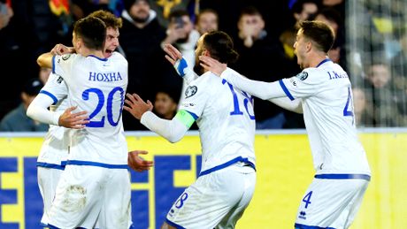 Bonus uriaş pentru jucătorii kosovari dacă bat Turcia. Cât ar încasa fotbaliştii pentru prima calificare din istoria naţionalei la un turneu final