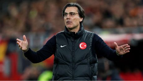 Montella, elogii pentru Mircea Lucescu înaintea meciului direct: „E un antrenor care cunoaște foarte bine fotbalul mondial. Mă motivează să joc împotriva echipei lui”