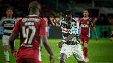 L-au supărat și pe Emil Boc! Primarul a răbufnit după CFR Cluj – U Cluj: “Recomandăm un complex de vitamine B”