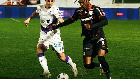 Dinamo, primul punct în play-off. ”Câinii” au remizat pe terenul lui FC Argeș