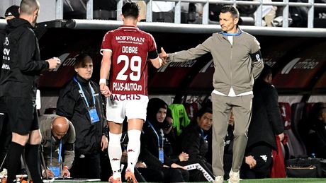 Rapid – Argeș 0-0. Giuleștenii, încurcați pe teren propriu. Dobre, nemulțumit. Gâlcă i-a răspuns