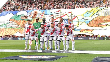 Andrei Raţiu a câştigat duelul cu Răzvan Marin! Rayo Vallecano, victorie clară cu AEK Atena