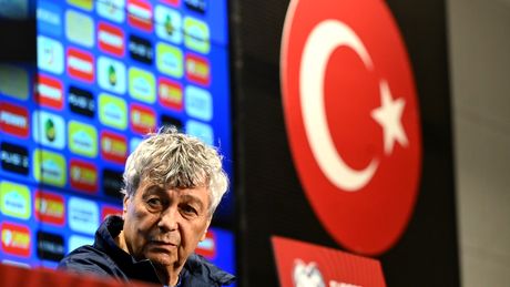 Moment de reculegere la meciurile din Turcia, aproape o săptămână, în memoria lui Mircea Lucescu