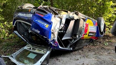Jos Verstappen, accident violent la Raliul Valoniei: mașina s-a răsturnat după impactul cu un copac | VIDEO