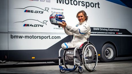 Legendarul Alessandro Zanardi, „sportivul care a învăţat Italia să nu renunţe niciodată”, a murit. Avea doar 59 de ani