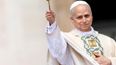 Papa Leon al XIV-lea ține cu Real Madrid sau cu Barcelona? Suveranul pontif a ales, într-un interviu cu dezvăluiri: „Cred că mulţi ar alege să-l vadă pe Bad Bunny”