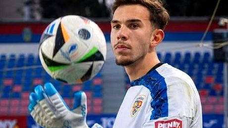 OFICIAL | Universitatea Craiova, prima mutare după câștigarea titlului. L-a luat pe jucătorul FCSB-ului