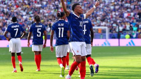 Franța s-a distrat și cu Suedia și s-a calificat în optimi. Mbappe a înscris două goluri și l-a egalat pe Messi în clasamentul celor mai buni marcatori la Mondiale