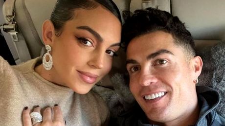 Fotografia de peste 5 milioane de like-uri cu Georgina, postată de Cristiano Ronaldo pe rețelele de socializare