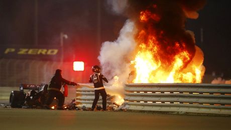 Fotografii tulburătoare cu mâinile arse ale unui mare sportiv, care a fost la un pas de moarte