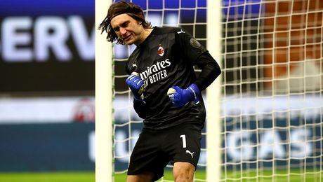 Tătărușanu, cale liberă spre poarta lui AC Milan, după ce agentul lui Donnaruma a intrat în conflict cu șefii liderului din Serie A