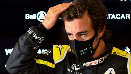 Fernando Alonso, lovit cu mașina! Care este starea campionului din Formula 1