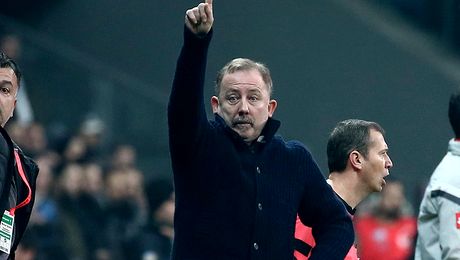 Laude pentru marele Mircea Lucescu: „Lăsați-mă cu Simeone. Sistemul este cel al lui Lucescu”