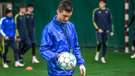 S-a găsit ”mantaua de vreme rea” pentru Poli! Cine îl înlocuiește pe Cristea la Iași