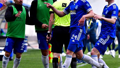 VIDEO. Oltenii iau cu asalt Liga 1! Formația lui Adrian Mititelu este cu un pas în prima ligă, după o victorie de senzație