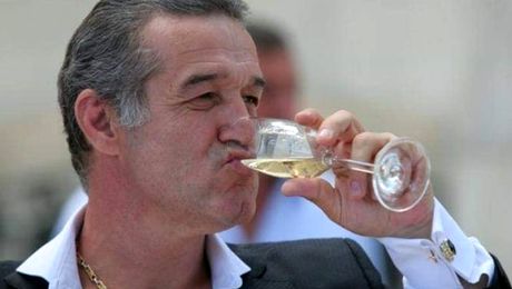 Pas la milioanele oferite pe Olimpiu Moruțan. Câți bani a refuzat Gigi Becali pentru mijlocașul de la FCSB