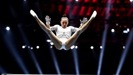 Larisa Iordache, premiată chiar dacă era în spital. Ce distincție a primit de la forul european de gimnastică