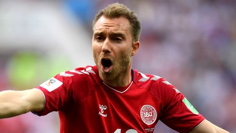 UPDATE! Imagini șocante. Christian Eriksen trăiește! Fotbalistul a fost transportat de urgență la spital