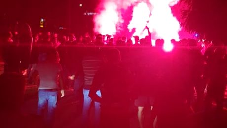 FOTO + VIDEO Revoltă la Craiova, după ratarea rușinoasă a calificării, în fața albanezilor de la Laci! Reghe a nimerit într-un butoi cu pulbere!