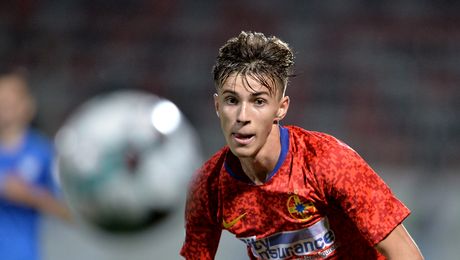 Ea este tânăra care i-a sucit mințile ”perlei” Popescu! După Cruduța și ”Strâmba”, Gigi Becali are iar bătăi de cap