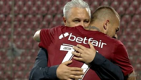 Marius Șumudică, un nou recital după ce CFR Cluj a învins Chindia Târgoviște: „L-am făcut pe Arlauskis șomer. Mă uit la rezultate și văd 5 buline verzi, așa îmi place”