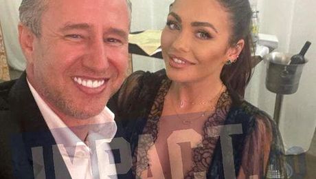 Ape tulburi în relația Reghecampf – Corina Caciuc. Însărcinată, trăiește momente de groază