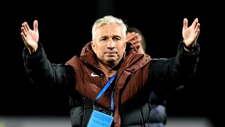 Cum au comentat jucătorii de la CFR Cluj posibilitatea de a rămâne fără Dan Petrescu în perioada următoare