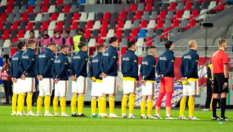 Cineva să fluiere ofsaid! Am uitat jucătorii!