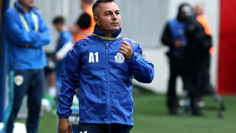 VIDEO EXCLUSIV „Nu am avut concentrare. Mirel a greșit”. Florentin Petre a „disecat” remiza cu Islanda. Ce îî reproșează lui Rădoi