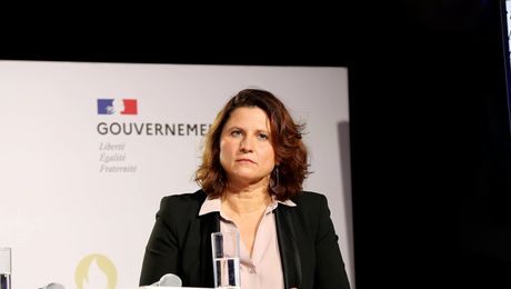 Apar și consecințe, după ce suporterii din Ligue 1 au întrerupt mai multe partide în acest sezon. Roxana Mărăcineanu a anunțat decizii radicale