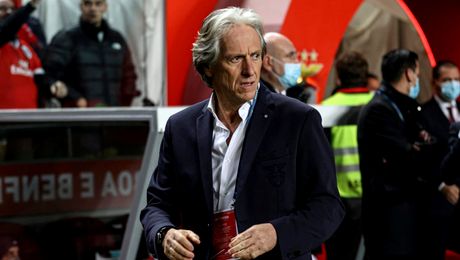 Revoltă la un club mare din Europa. Jucătorii au reușit să schimbe un antrenor important