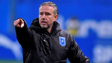 VIDEO Întrebarea care l-a enervat pe Reghecampf la conferința de presă: „Eh, uite că nu-ți răspund! E bine?”