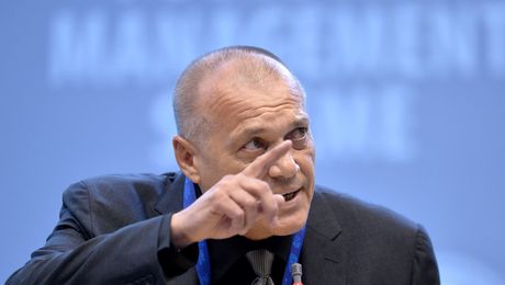 Limbaj suburban al președintelui FCU Craiova la adresa unui fan. Marcel Pușcaș a scris pe rețelele de socializare