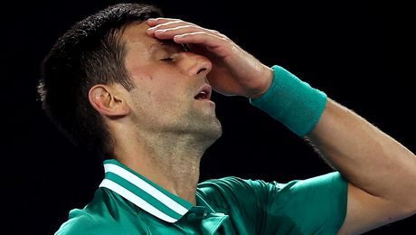Suma fabuloasă pe care o poate pierde Djokovic, după scandalul din Australia. Puțini jucători ajung să strângă atâția bani în toată cariera lor!