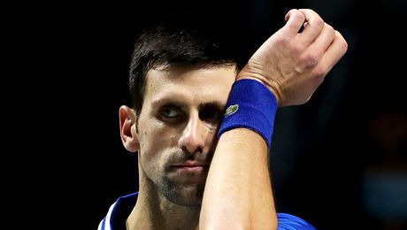 Novak Djokovic va fi reținut în următoarele ore. Ce plan au autoritățile din Australia după ce i-au anulat viza