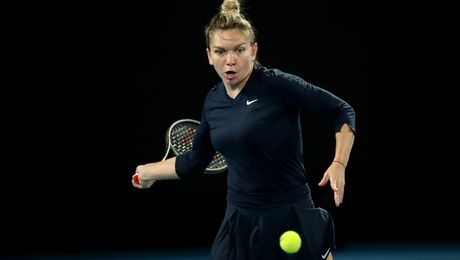 Simona Halep a răbufnit în fața camerelor după meciul din Australia. Și-a cerut scuze imediat fanilor