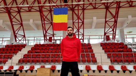 EXCLUSIV. Dinamovistul Javier Humet și-a deschis sufletul într-un INTERVIU emoționant: „Dacă aș fi putut să aleg, aș fi murit eu. În 10 minute, s-a dus totul. Am fost foarte jos, m-am ridicat, acum sunt și mamă și tată pentru copiii mei” 