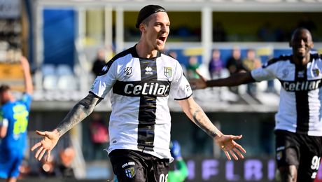 Dennis Man, pe urmele lui Paulo Dybala. Ce a spus antrenorul Parmei, cel care l-a pregătit pe starul lui Juventus, despre internaționalul român