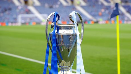 Cât costă un bilet la finala UEFA Champions League 2022. Cum poți ajunge pe Stade de France